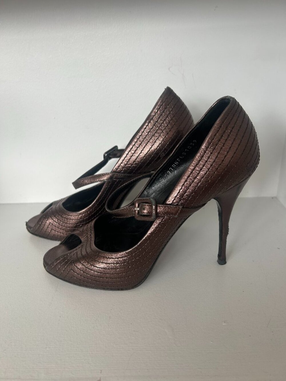VALENTINO GARAVANI Leather Peep Toe Heels EU 39 Metallic Bronze Shoes 8.5/9 - Picture 3 of 7